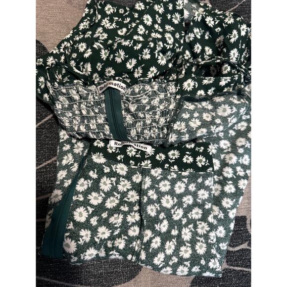 REFORMATION Harley Daisy Green Floral 2 pc Set Corset Crop Top and Skirt Size 0 - Picture 5 of 6